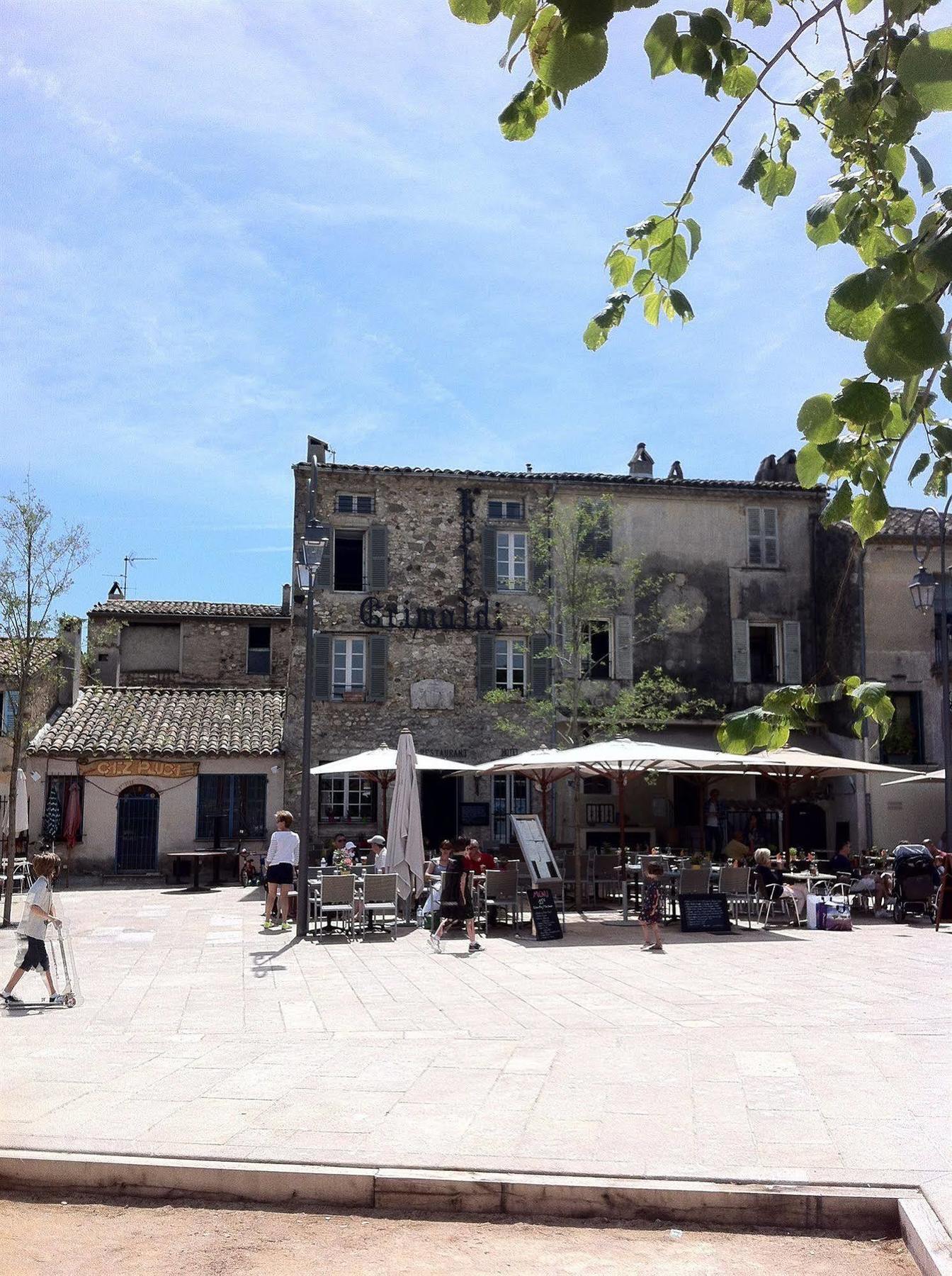 Hôtel Grimaldi Cagnes-sur-Mer Extérieur photo